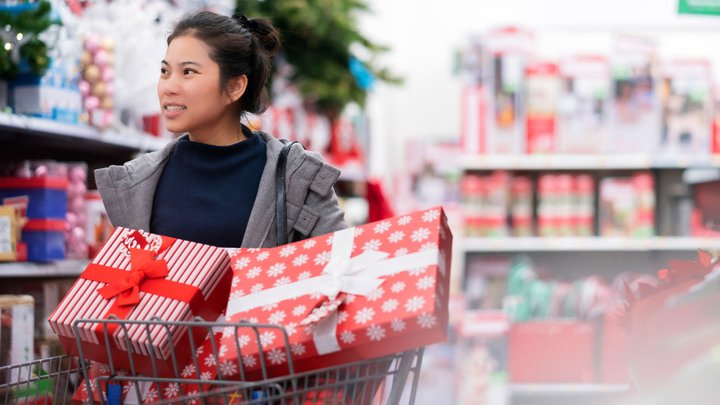Online holiday spend hit $257.8B, sets new e-commerce record