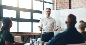 5 tips for leading effective meetings