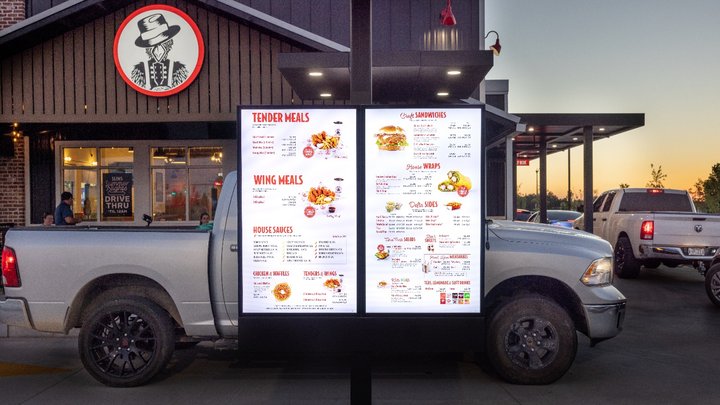 Digital in the Drive-Thru: Designing Outdoor Experiences for QSR Brands Digital in the Drive-Thru: Designing Outdoor Experiences for QSR Brands