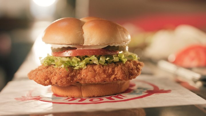 Wendy’s updates Spicy Chicken Sandwich with new recipe, panko breading Wendy’s updates Spicy Chicken Sandwich with new recipe, panko breading