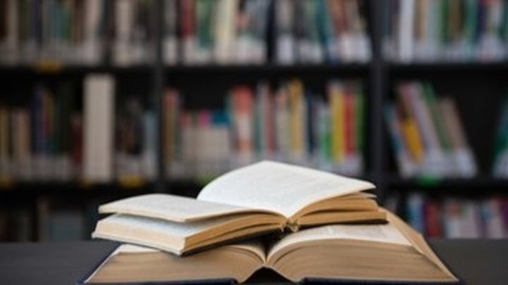 Atlanta bookstore promos shop with vending machine