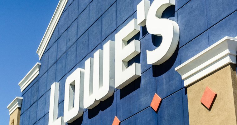 lowe's sign