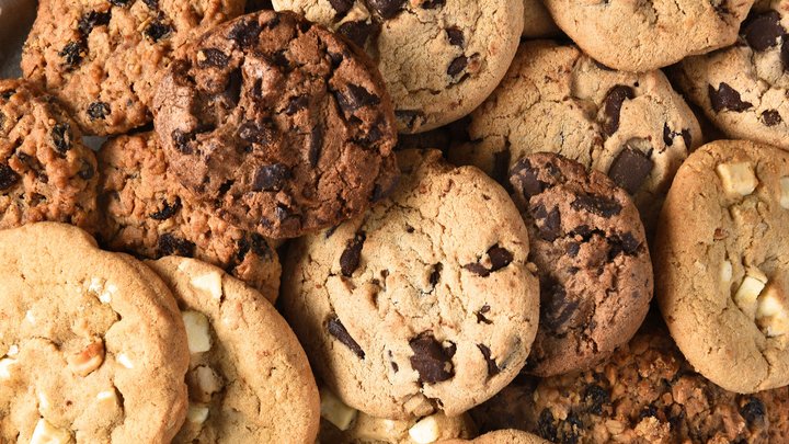 Brooki Bakehouse rolls out cookie vending machine at Australian airport