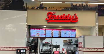 Freddy’s lands 1st military base location