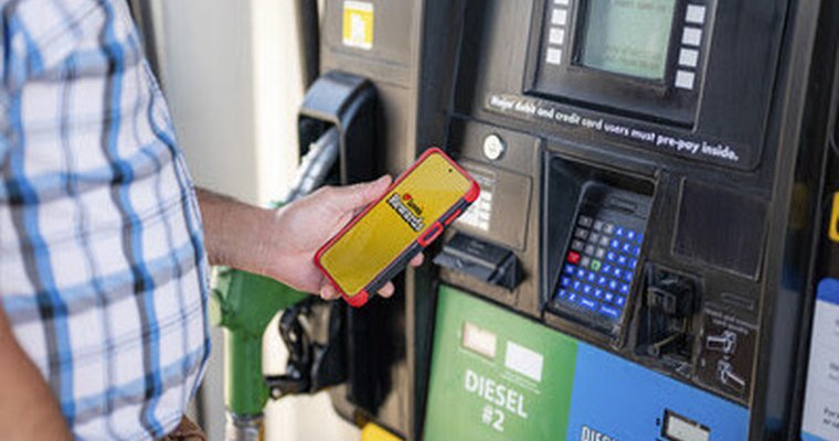 Love’s Travel Stops boosts rewards loyalty program