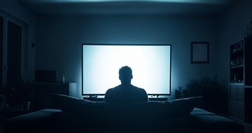How porn damages your brain, science backed