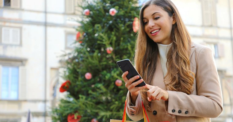 How to keep holiday shoppers coming back in 2025
