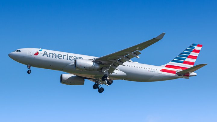 American Airlines debuts free high-speed Wi-Fi