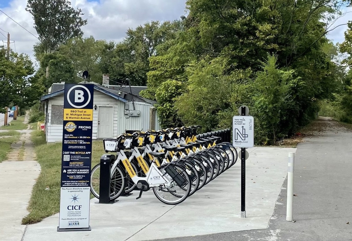 SelfService Bike Share Kiosk Connected Technology Solutions Kiosk