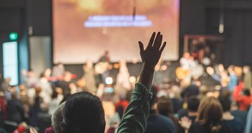 Why most churches greet you like it’s 1999