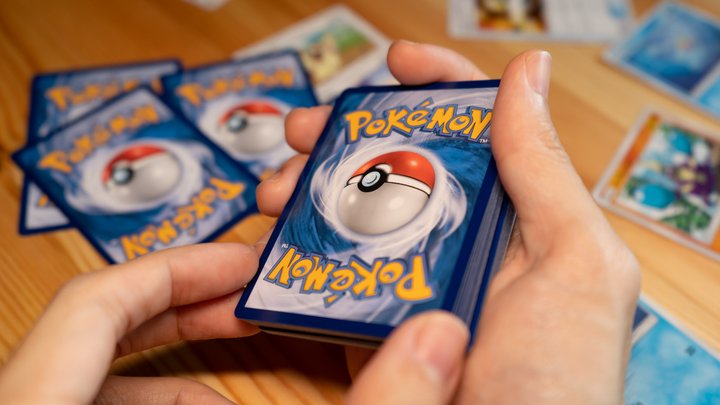 Pentagon food court hosts Pokémon vending machine