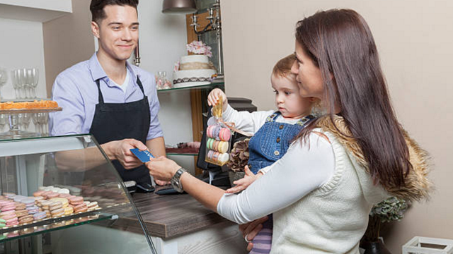 5 tips to boost customer loyalty in 2017