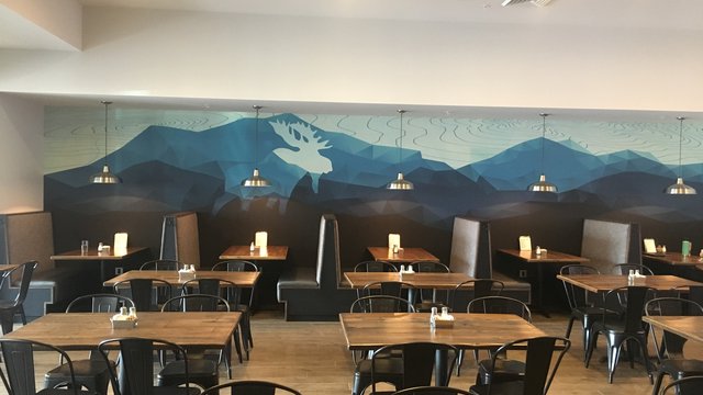 Why Smiling Moose is betting on full-service concept