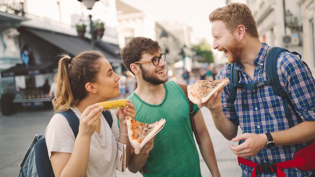 Study: Pizza brands have big opportunity in Gen Z travelers