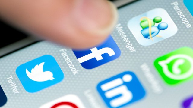 Digital signage comes alive with social media content