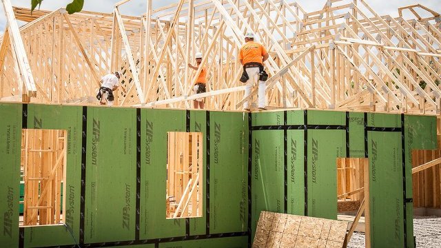 OSB Plant Re-Opening Revitalizes Manufacturing in Rural America