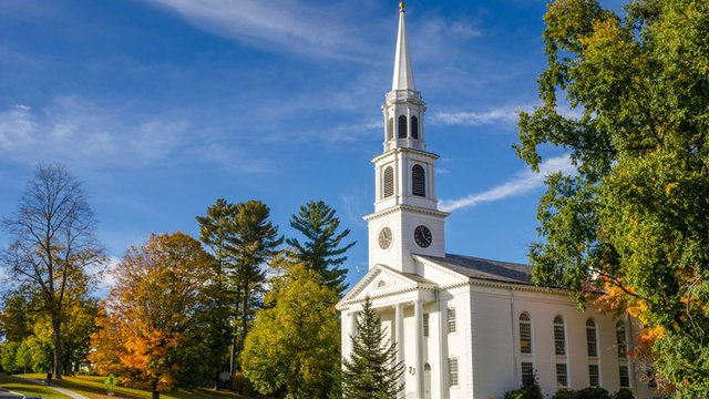 9 ways houses of worship can benefit from digital signage