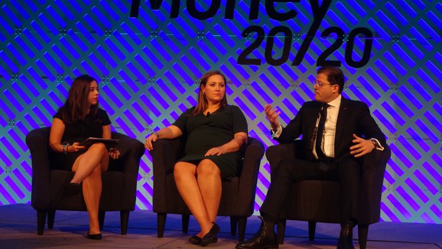 HSBC Bank teams with Samsung on using smartwatches to boost bank branch interaction