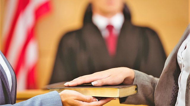 Preventing 2 workplace problems that land pizza restaurateurs in court