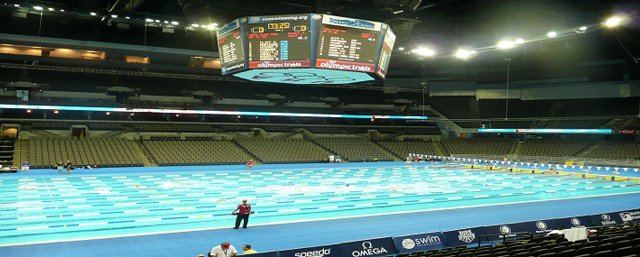 Mich. community pool increases IAQ, energy efficiency with retrofit