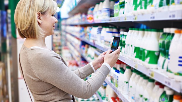 Retailers continue to fine tune mobile experiences