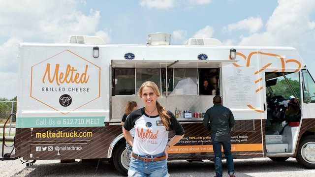 A mission to help leads a Texas family into mobile food