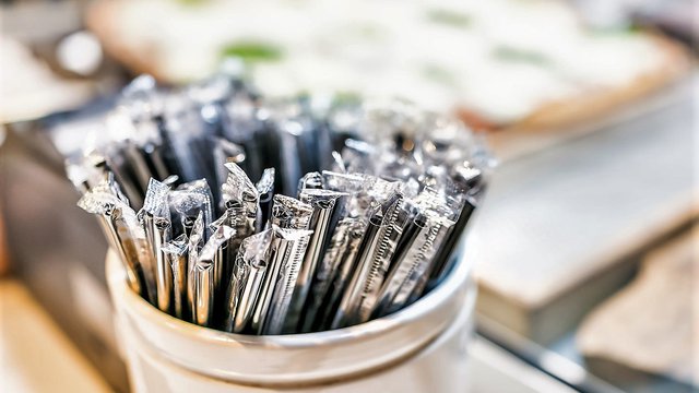 Why fast casuals should ditch plastic straws