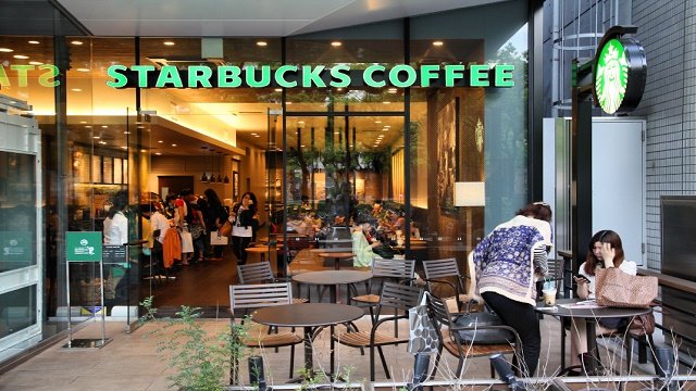 Starbucks loyalty change brews anger, filters out value of experience