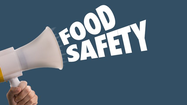Chipotle exec to explore safety, a hot button foodservice issue, at summit