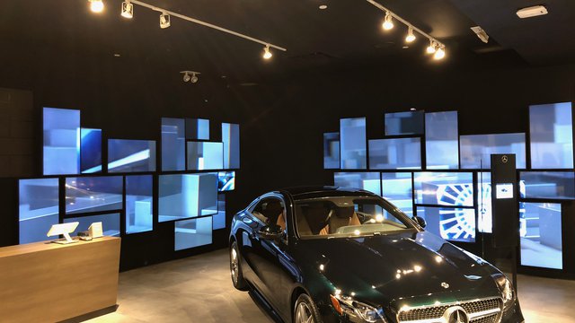 Mercedes-Benz integrates BrightSign media players into pop up store displays