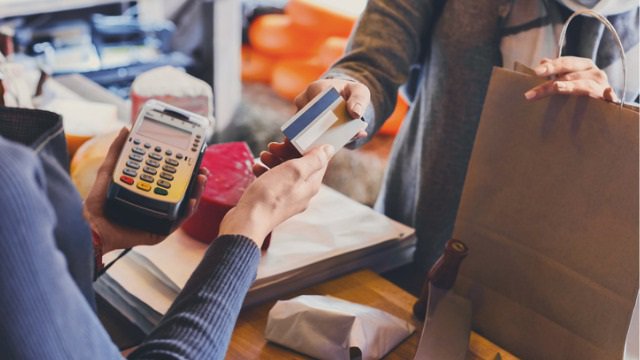 Retailers move toward frictionless checkout