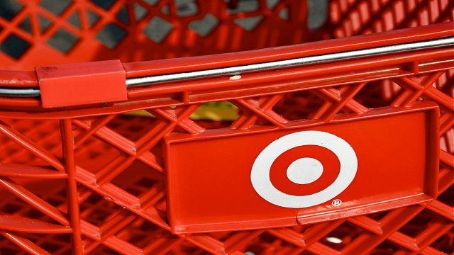 What Target's mobile payments plan says about today's retail trends