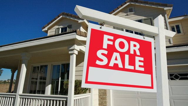 Sold! Digital signage for real estate agents is the future of the industry