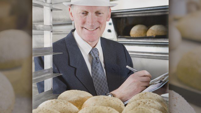 NYC food trucks required to post sanitation grades (Part 1)