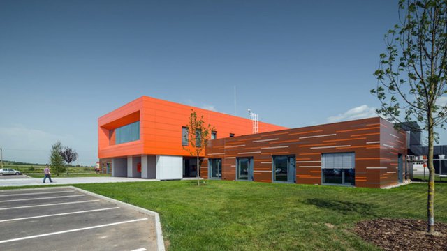 Green-roofed office first large-scale CLT structure in southeast Europe