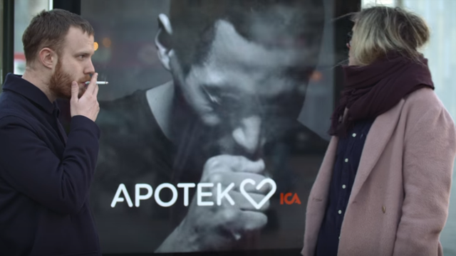 Anti-smoking digital signage sparks controversy