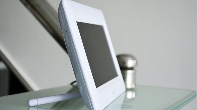 Small displays make a big impact