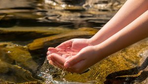 Nationwide Tap Water Report Details Pollutants in Virtually All U.S. Public Water Systems