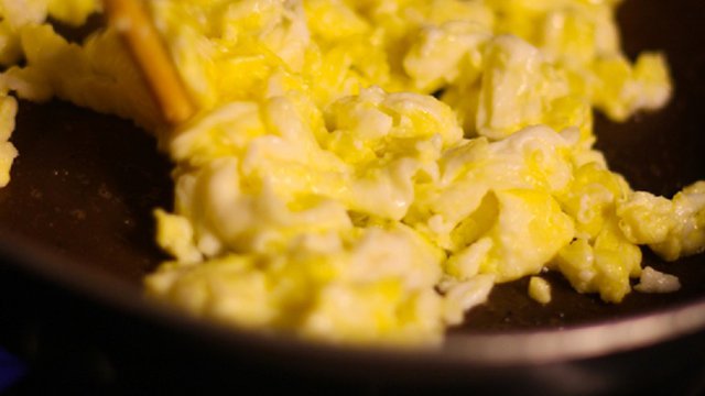 Taco Bell TV spot puts breakfast on front burner