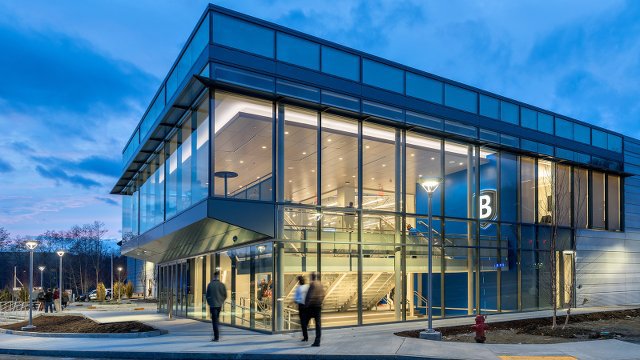 Standalone ice arena shoots and scores first LEED Platinum rating