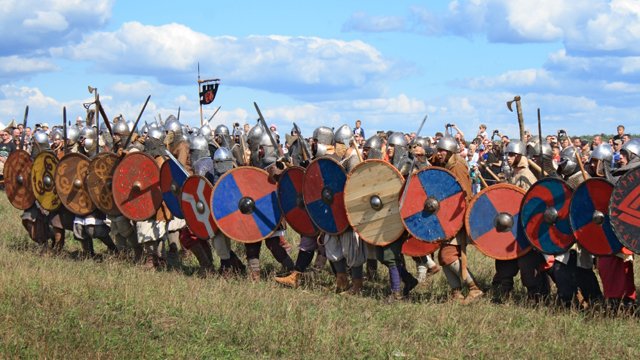 The 10 most important bank weapons in the digital wallet battleground