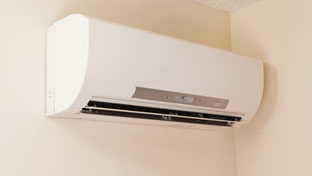 5 reasons to install a ductless heating, cooling system