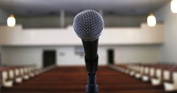 When should a preaching pastor be asked to resign?