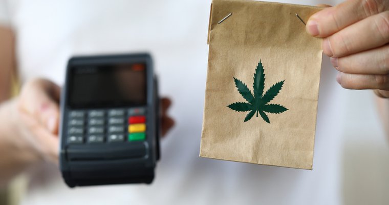 Cannabis industry teaches retail digital signage lessons - Vimarsana News