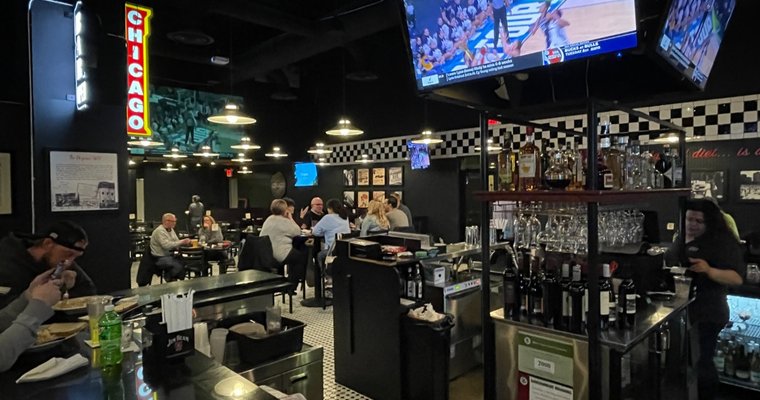 Pizzeria Uno's hotel conversion program brings in hotel guests, locals - Vimarsana News