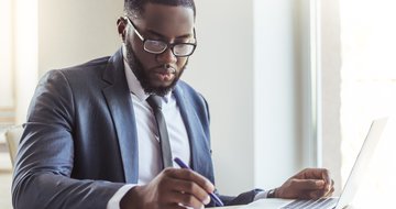 6 tips to writing the perfect job description