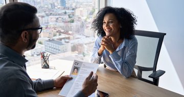 5 essential characteristics of a leader