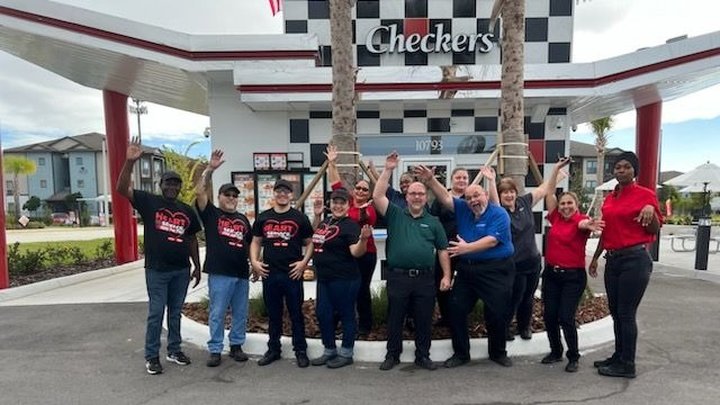 Checkers and Rally's opens corporate unit in Orlando | QSR Web