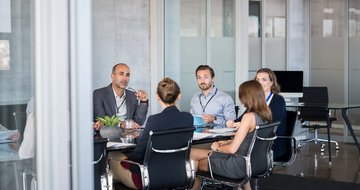 4 reasons to turn your staff meetings into prayer meetings