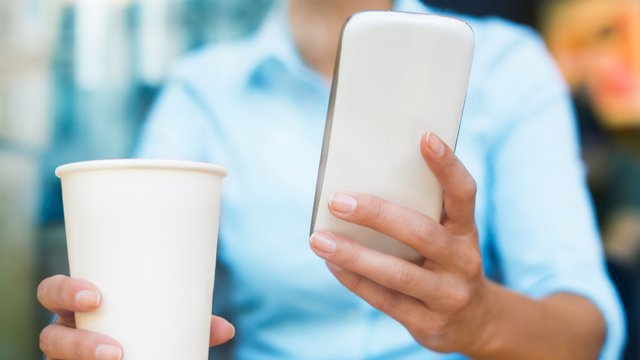 Restaurants continue mobile shift